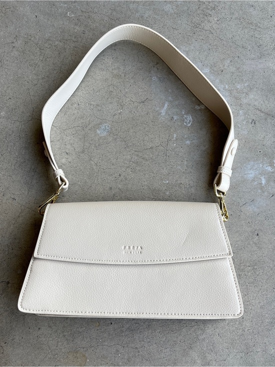 Freja New York Handbags - Freja New York Cream Shoulder Bag